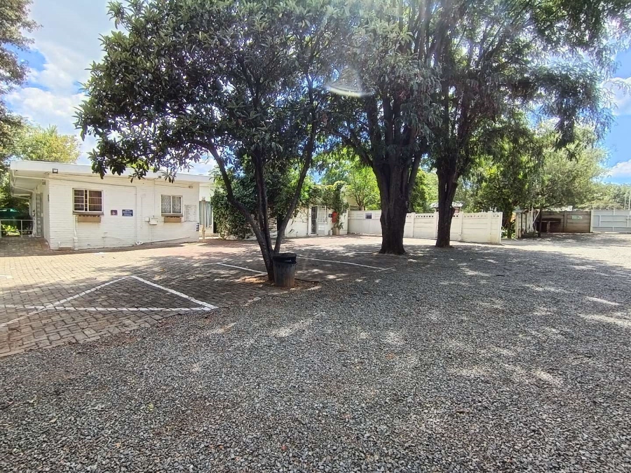 12 Bedroom Property for Sale in Universitas Free State